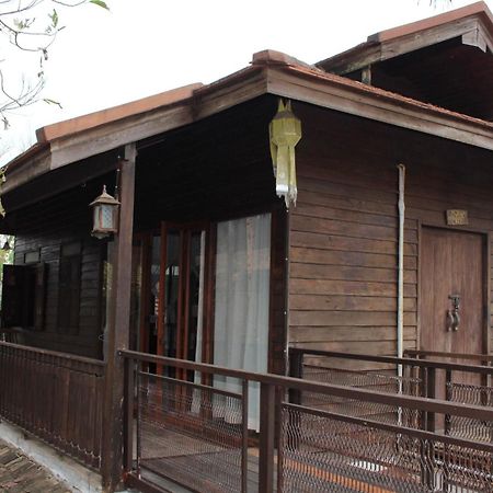 Capital O 75421 Baan Singkham Boutique Resort Chiang Mai Buitenkant foto